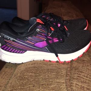 Brooks Adrenaline 19